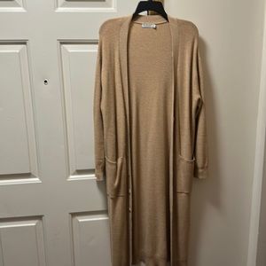 cardigan, has 2 pockets, warm and comfortable, in great condition